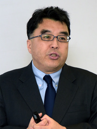 写真2：NEC 中央研究所 理事の中村祐一氏