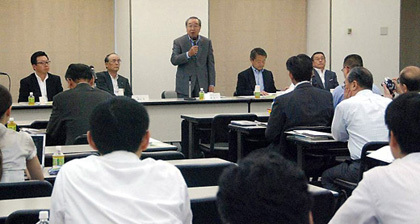 写真2　7月1日に行われたJISA正副会長会見でも、「ITの地産地消は重要課題」という認識が示された