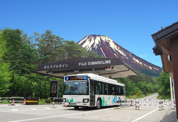 写真1：富士急バスの運行イメージ（出典：アドバンスト・メディア）