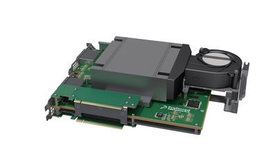 写真2:PCI Express接続型のボード「MN-Core Board」の外観