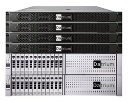 写真1●Datrium DVXの外観(上部はDVX Compute Node、下部はDVX Data Node)