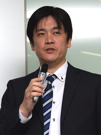 写真1：日本IBMでクラウド事業部Data and AI事業部Products & Solutions統括部長を務める村角忠政氏