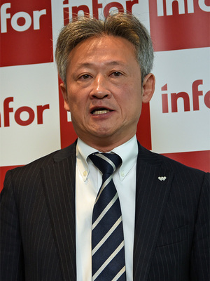 写真1：ワタミで経営企画本部IT戦略部に在籍する若林繁氏