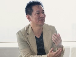 写真2：アクティブラーニング代表取締役社長CEOの羽根 拓也 委員